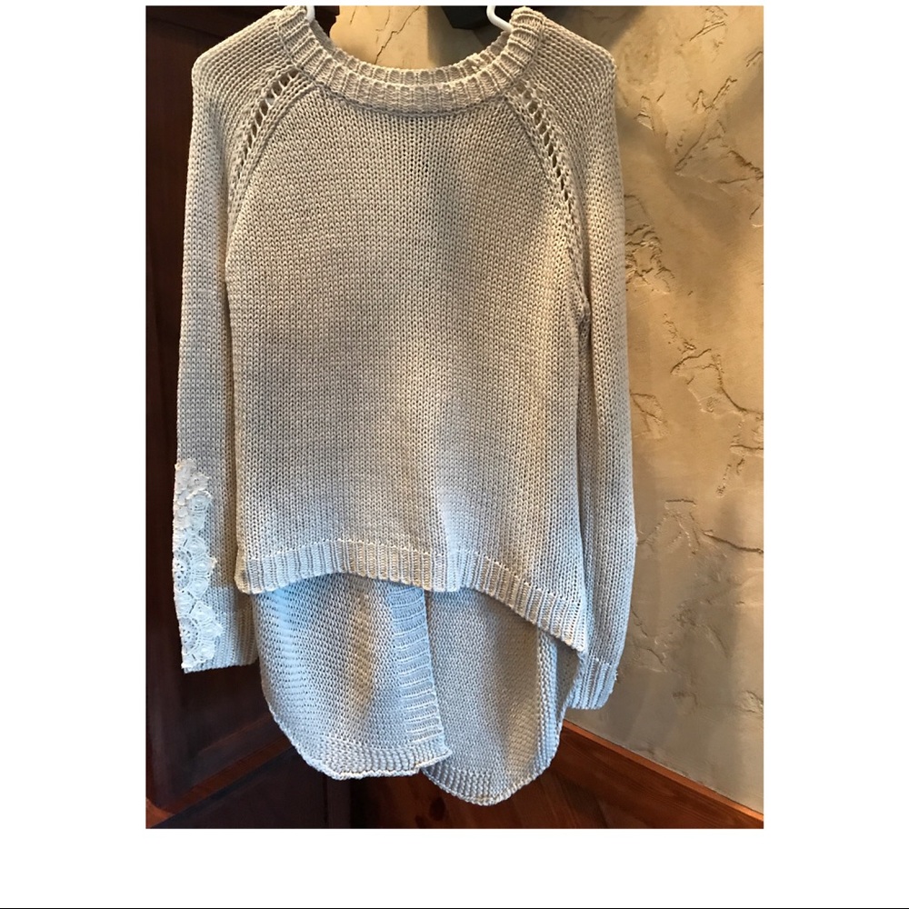 Cream/Tan Sweater with Lace Appliqué Flowers